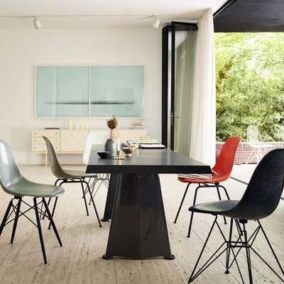 Židle Eames Fiberglass DSR