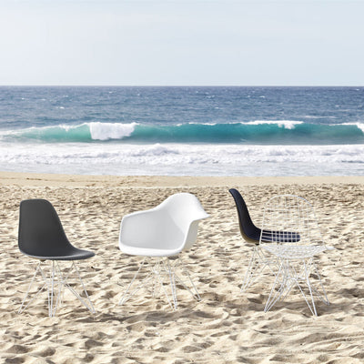 Židle Eames Plastic Armchair RE DAR