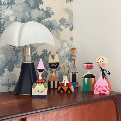 Designová figurka Wooden Doll No. 3