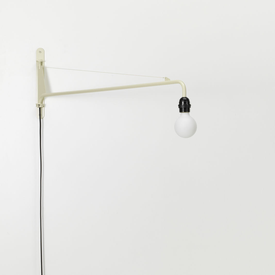 Nástěnná lampa Petite Potence