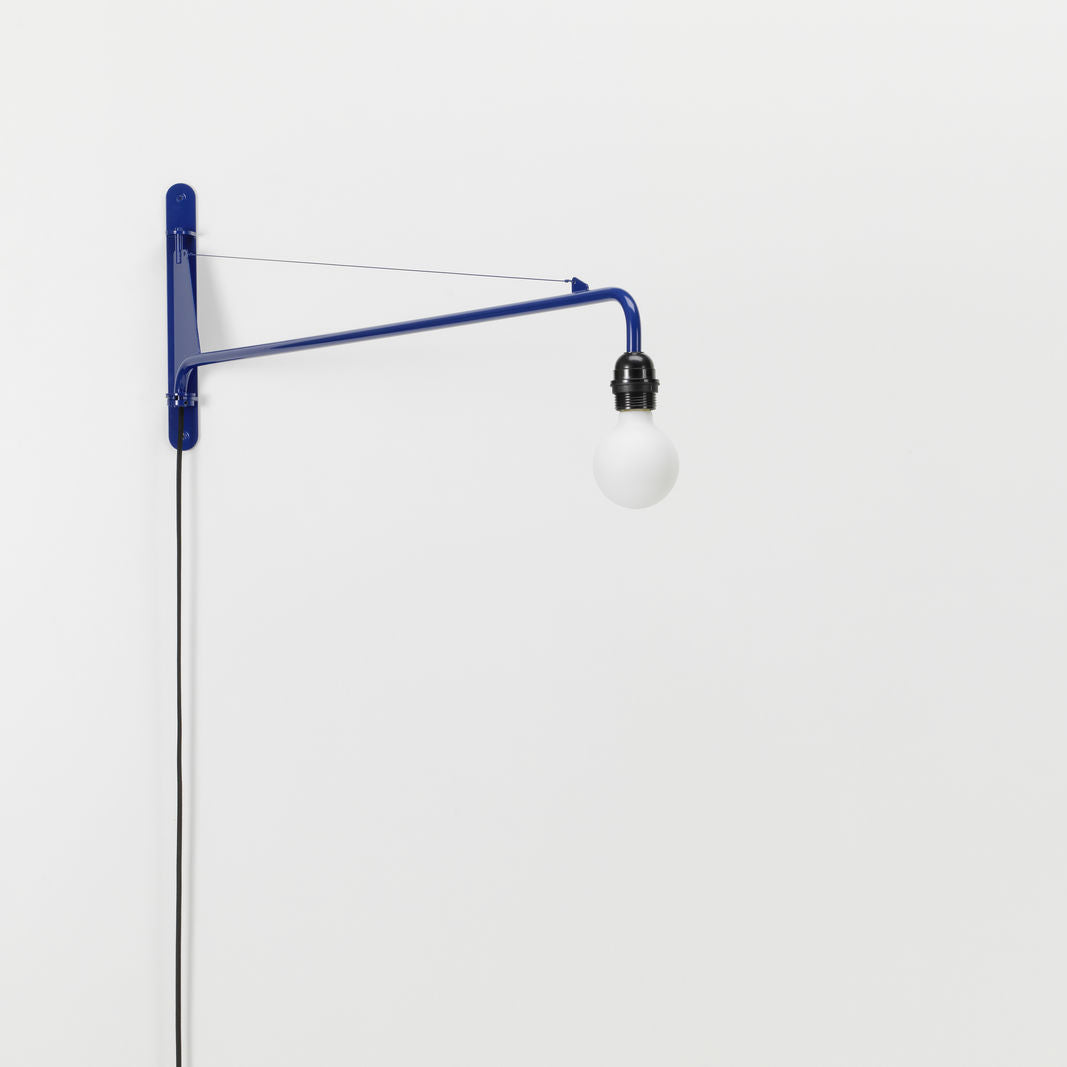Nástěnná lampa Petite Potence