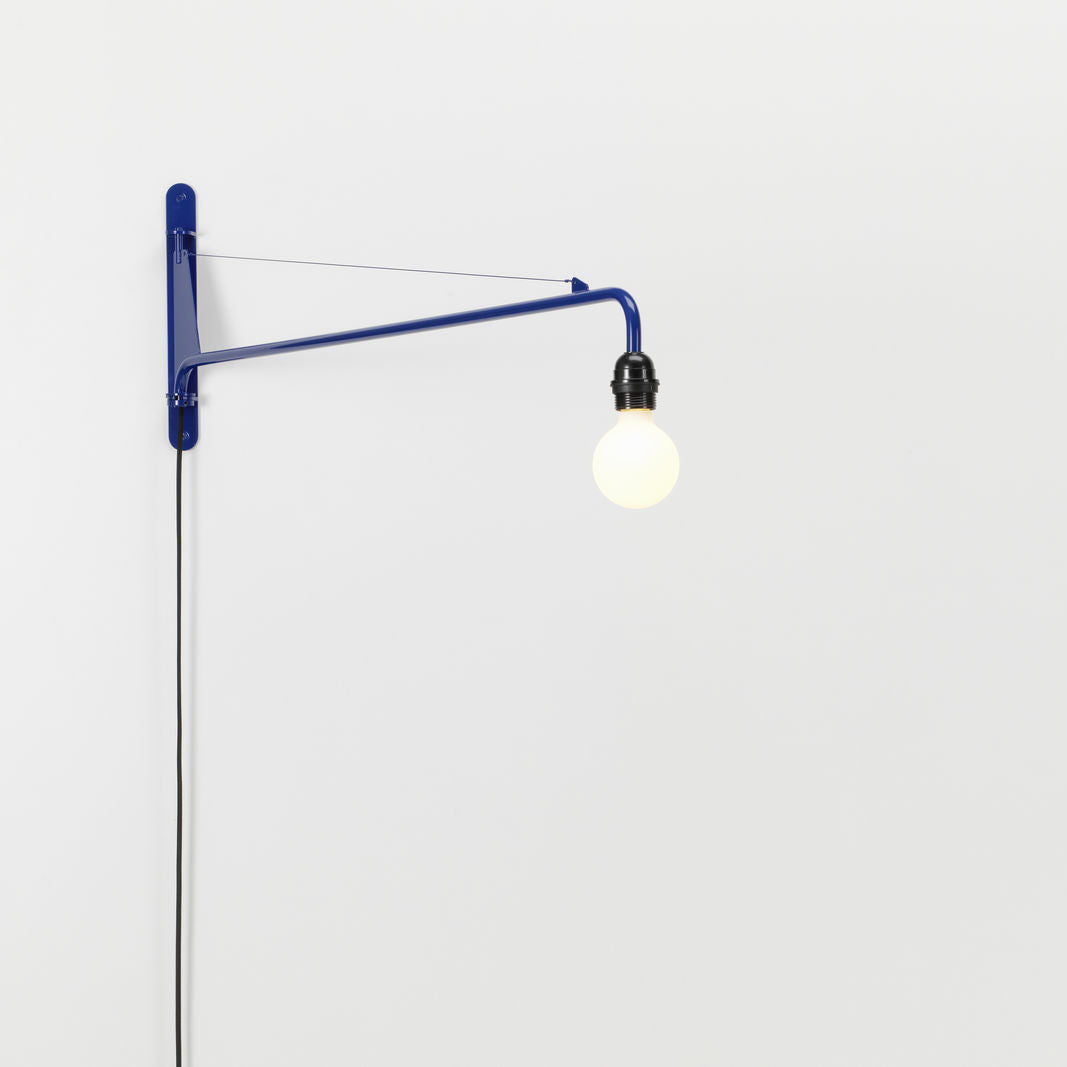 Nástěnná lampa Petite Potence