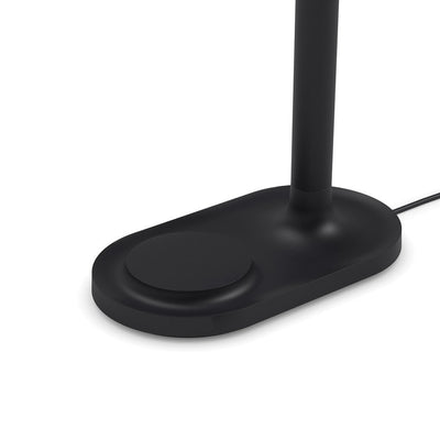 Stolní lampa Emendo s  bezdrátovým nabíjením
