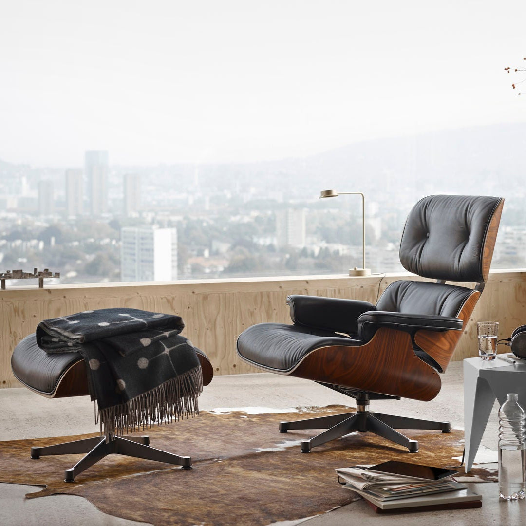 Otoman Lounge Chair