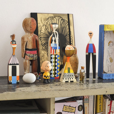 Designová figurka Wooden Doll No. 1