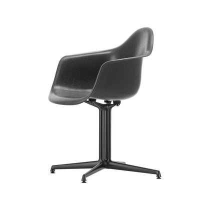 Židle Eames Fiberglass Armchair DAL