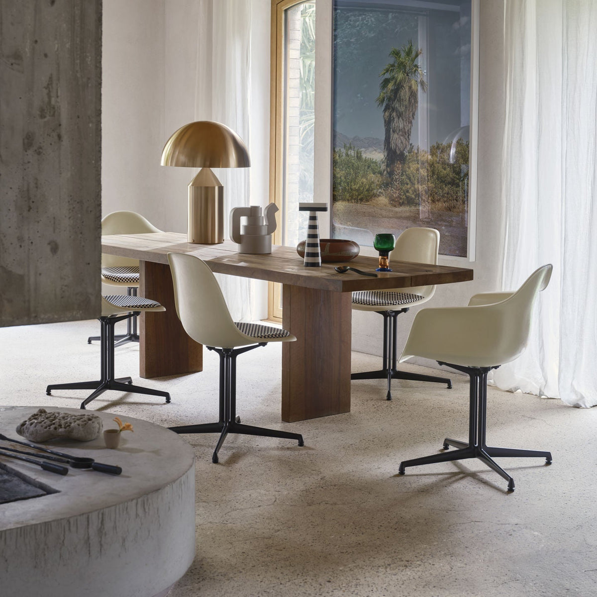 Židle Eames Fiberglass Armchair DAL