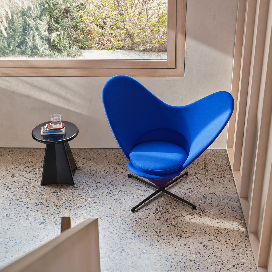 Křeslo Heart Cone Chair, Anniversary Edition