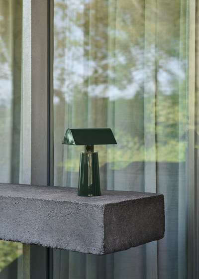 Přenosná lampa Caret MF1