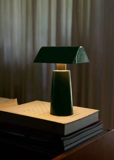Přenosná lampa Caret MF1