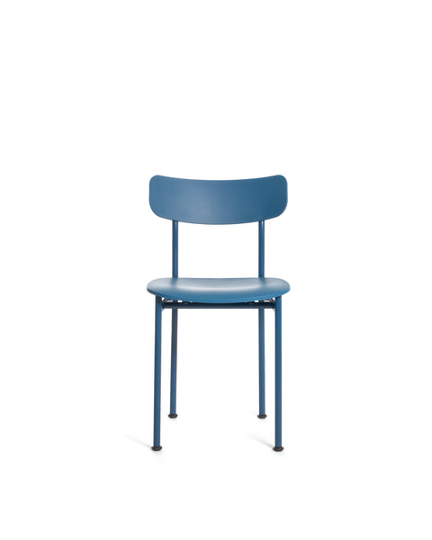 Chair in recycled polypropylene