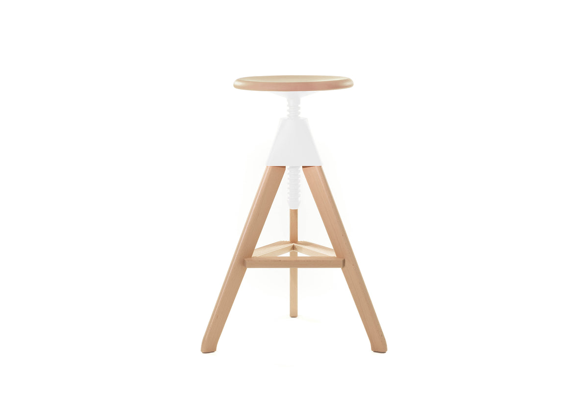 Tom, high stool