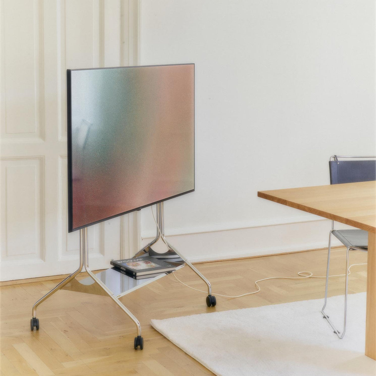 Police k TV stojanu Moon Tray Shelf