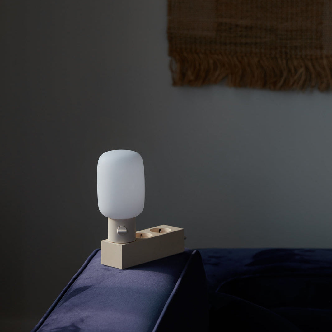 Svítidlo do zásuvky Plug-In Lamp