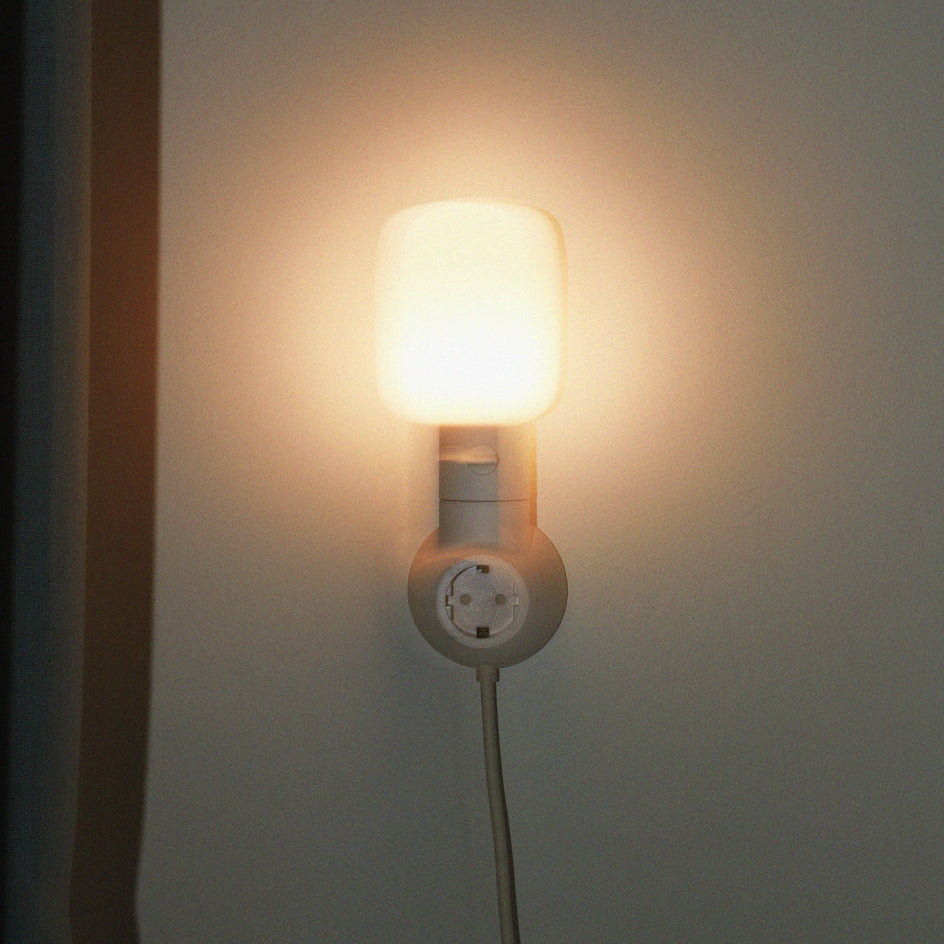Svítidlo do zásuvky Plug-In Lamp
