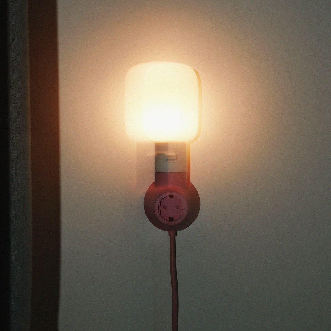 Svítidlo do zásuvky Plug-In Lamp