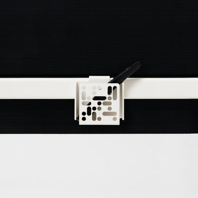 Úložný prvek k TV stojanu Remote Box Mount