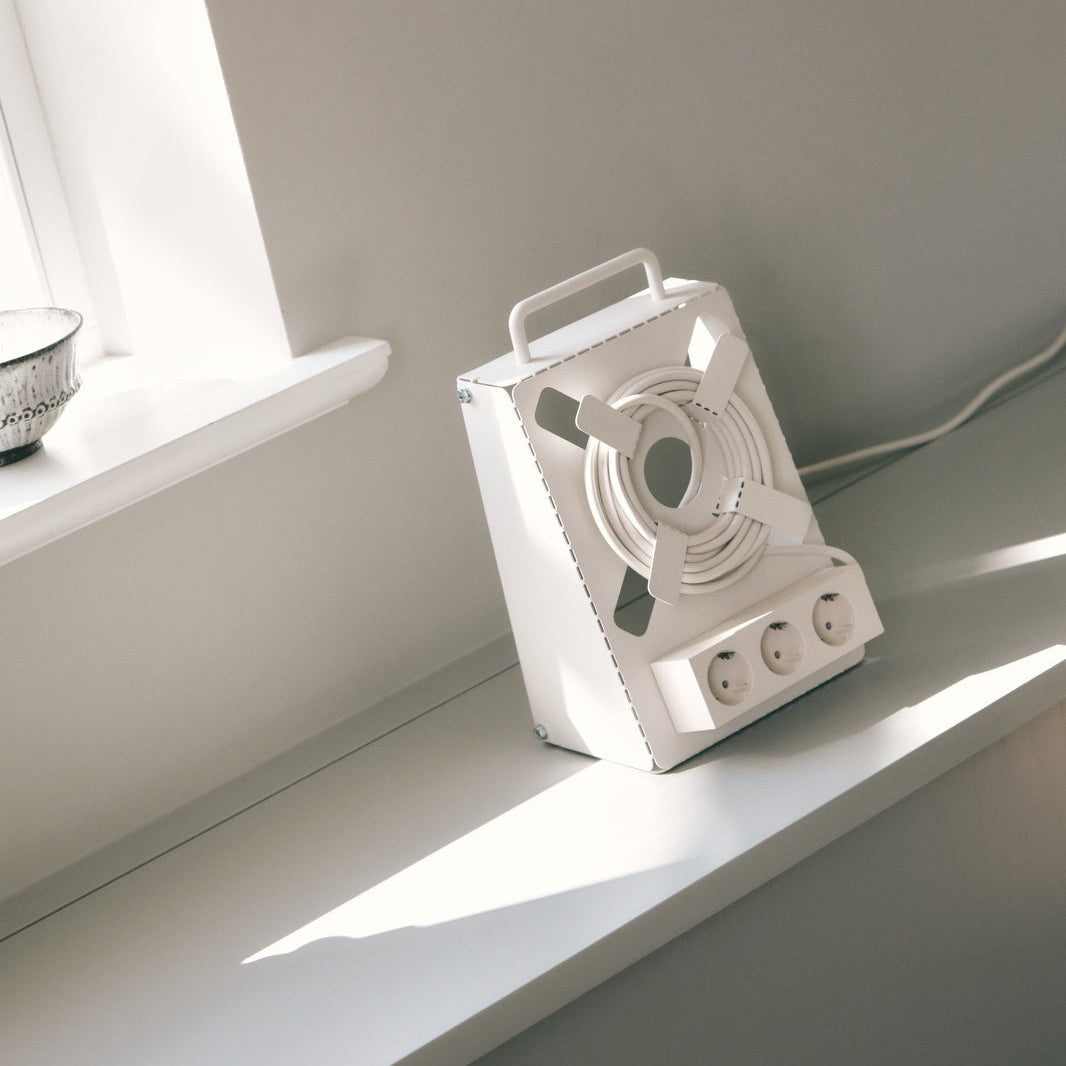 Organizér kabelů Cable Stand - Ultra Marine
